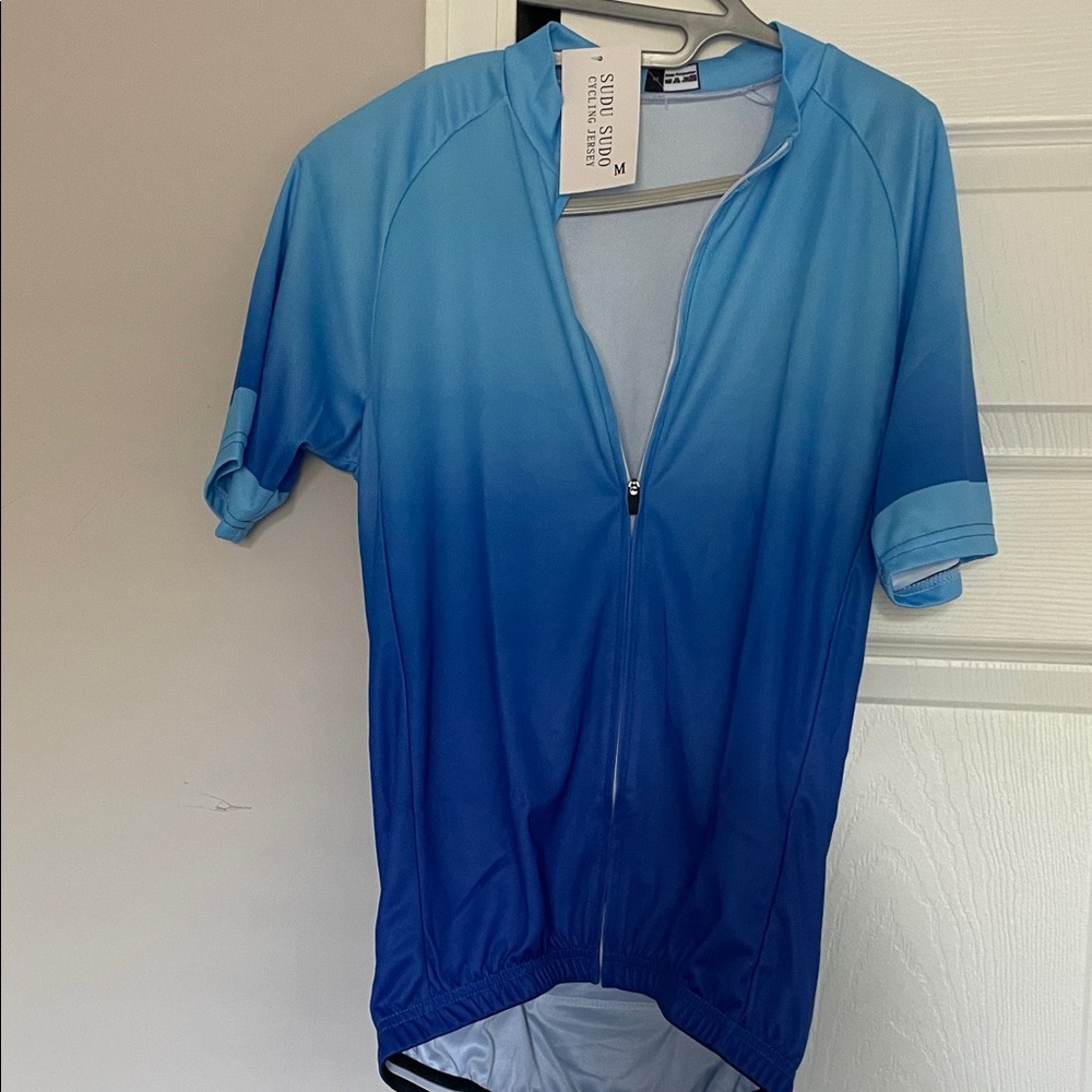 Gradient Blue Cycling Jersey - Short Sleeve Zip Front